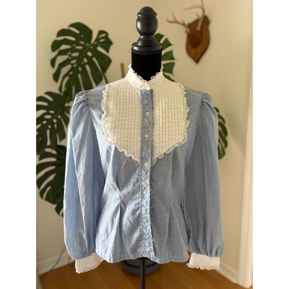 Vintage 70s 80s Oak Hill Prairie Victorian Blue & White Blouse